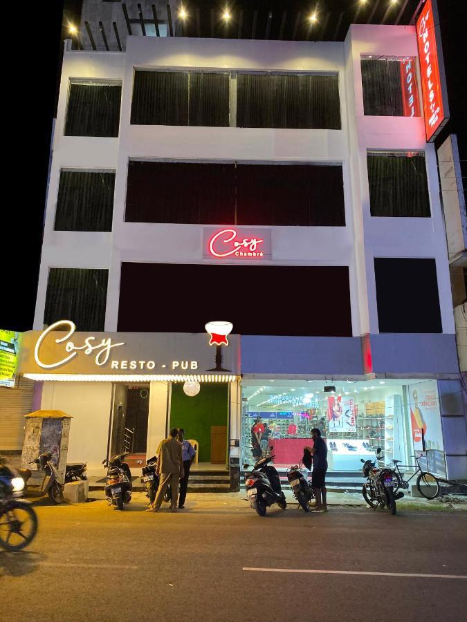 Cosy Chambre ปอนดิเชอรี ภายนอก รูปภาพ